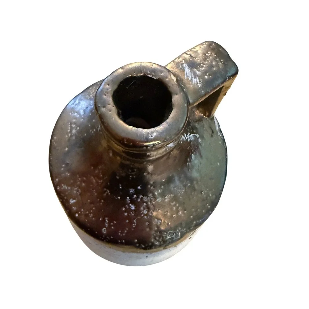 Rustic Farmhouse Ceramic Stoneware Jug Distressed White Bronze Brown 7.75‎ Inch